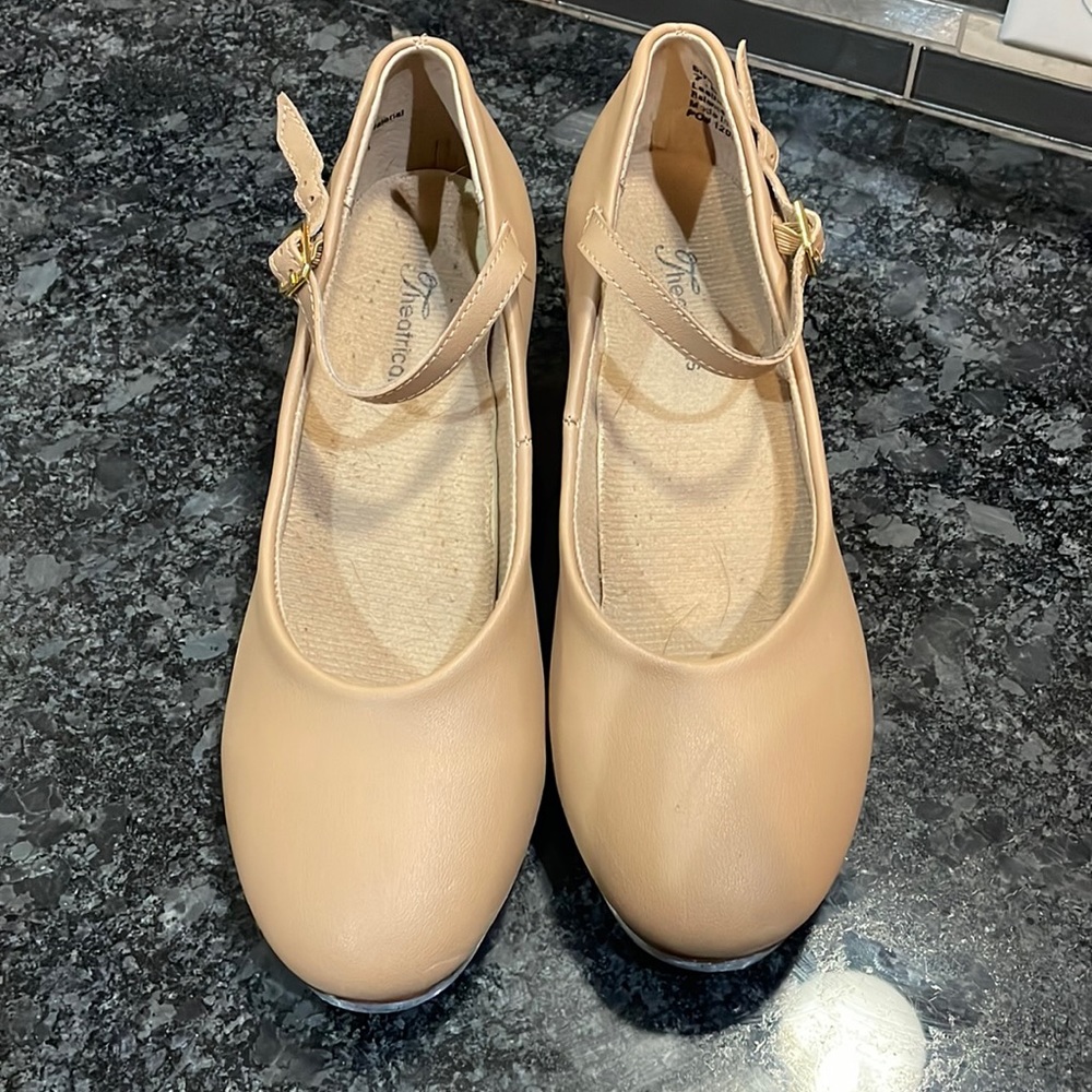 Theatrical tap shoes (tan)